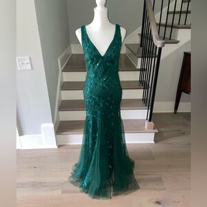 Ever Pretty Emerald Gown V-Neck Leaf Sequin Mermaid Formal Evening Dress w Tulle